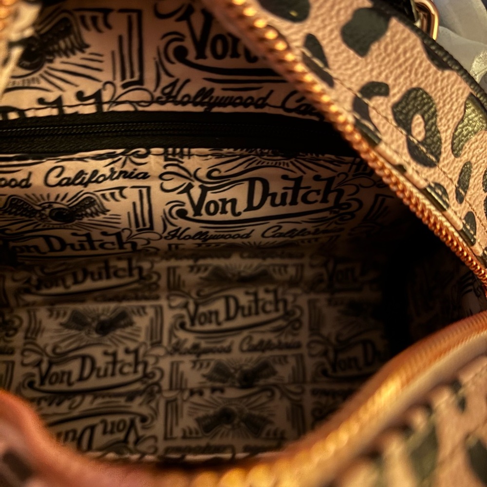 Von Dutch Black and Pink Leopard Shoulder Bag - Picture 6 of 7